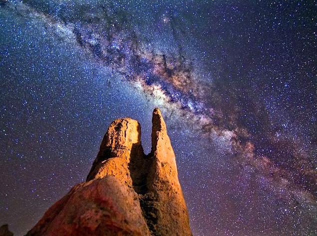 westinemenus | Night Camping in Designated Areas Near the Pinnacles: Experience serene night camping near the Pinnacles Desert in Western Australia.