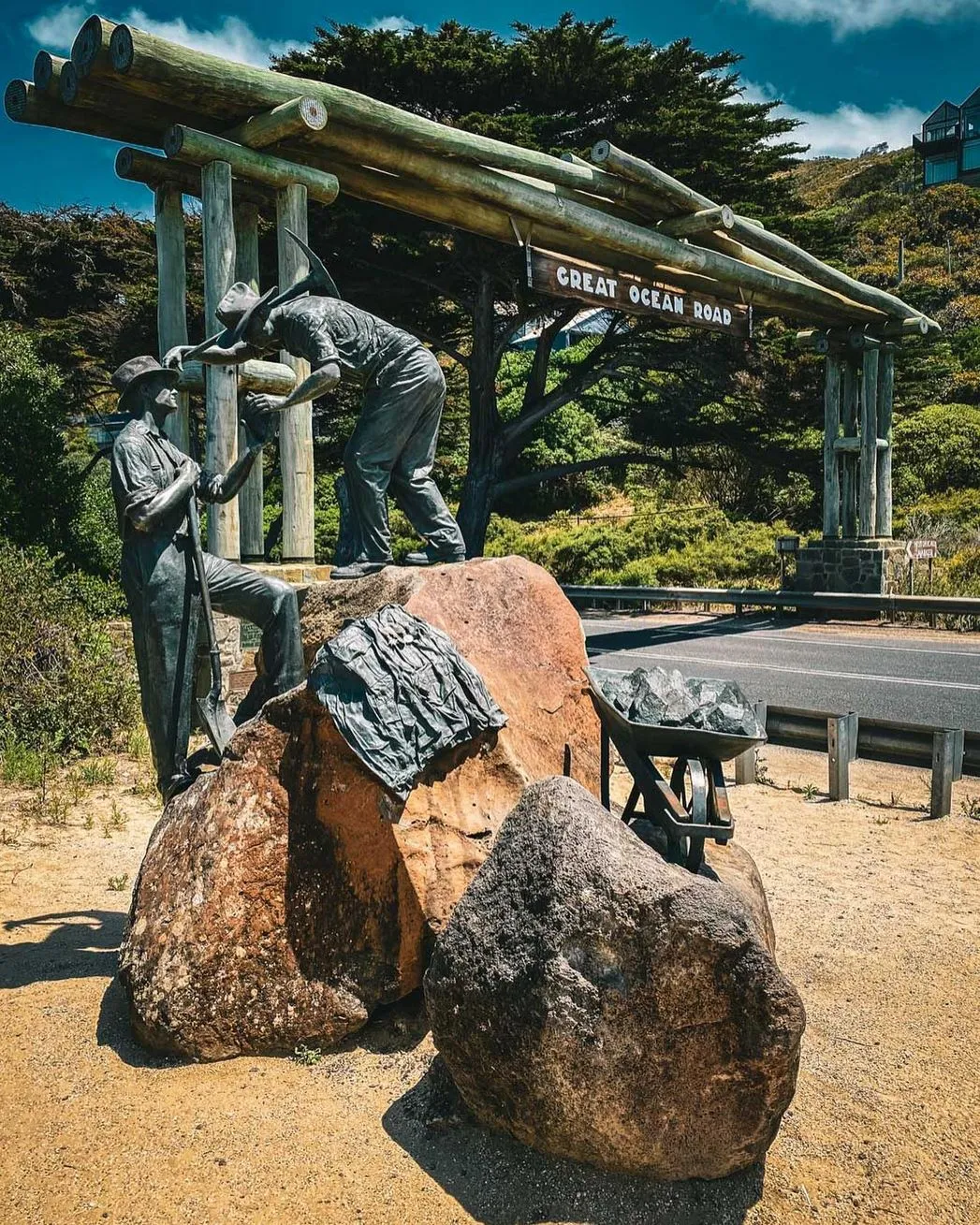 westinemenus | Where is the best place to begin the Great Ocean Road? westinemenus | Where is the best place to begin the Great Ocean Road?